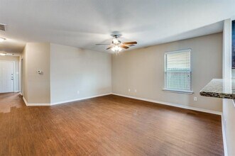 1824 Village Park Trail in Burleson, TX - Building Photo - Building Photo