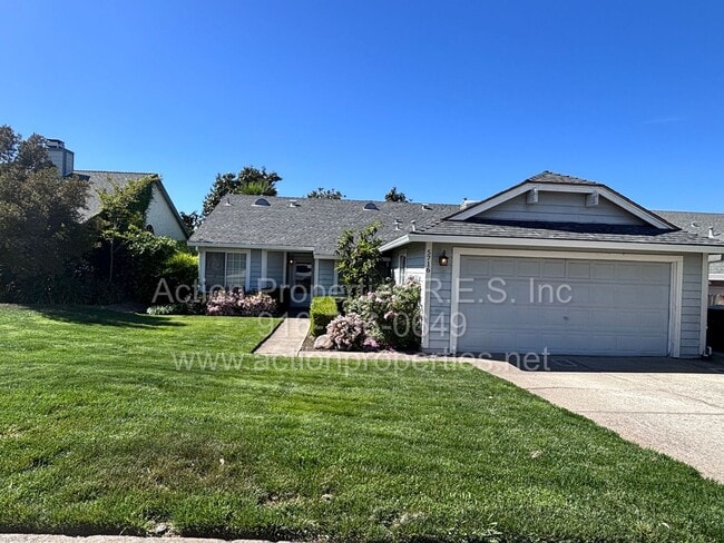 5716 Terrace Dr in Rocklin, CA - Building Photo - Building Photo