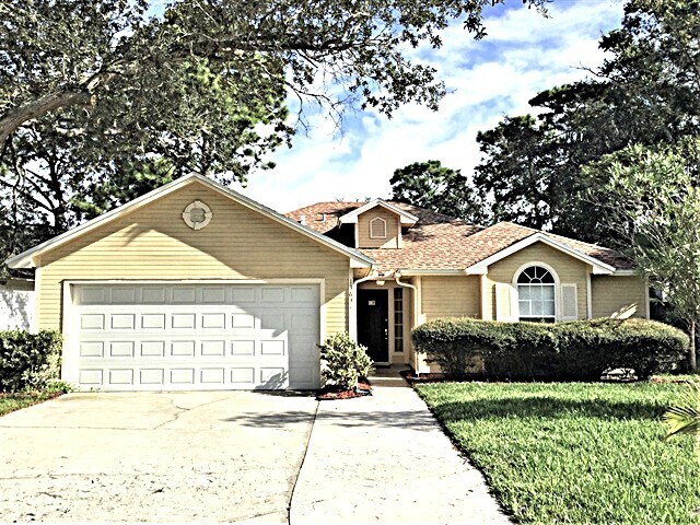 13631 Capistrano Dr S in Jacksonville, FL - Building Photo