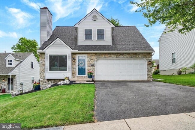 property at 780 Blossom Hill Ln