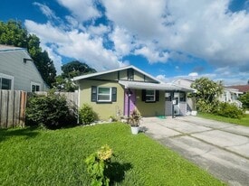 2853 17th Ave N in St. Petersburg, FL - Building Photo