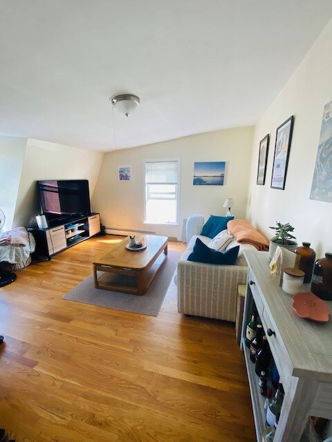 9 Parker St, Unit 3 in Boston, MA - Building Photo - Building Photo
