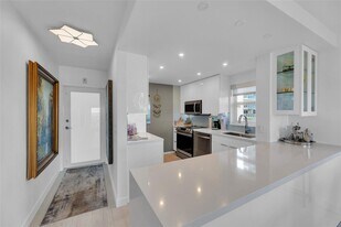 1610 N Ocean Blvd in Pompano Beach, FL - Building Photo