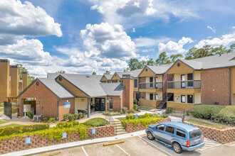 The Colony Apartments in Lufkin, TX - Building Photo - Building Photo