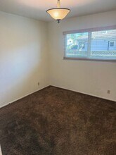 997 Karol Way in San Leandro, CA - Building Photo - Building Photo