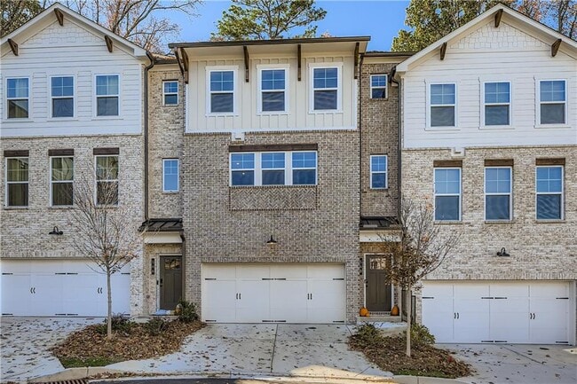 568 Avondale Pk Cir in Decatur, GA - Building Photo - Building Photo