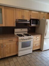 1 Talcott Forest Rd in Farmington, CT - Building Photo - Building Photo