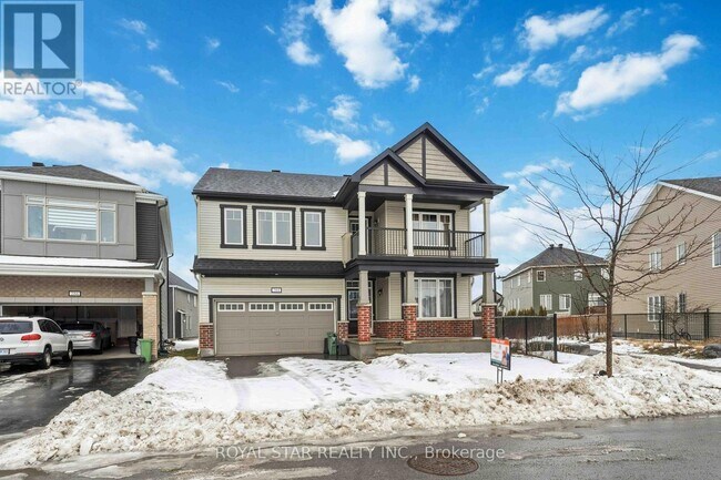 284 Ponderosa St in Ottawa, ON - Building Photo - Building Photo