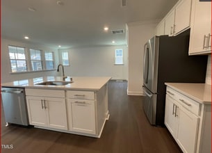Room in House on Goldfinch Perch Ln in Knightdale, NC - Building Photo - Building Photo