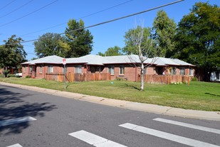 2901-2915 Jasmine St in Denver, CO - Building Photo