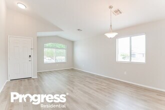 13998 S Camino Gavanza in Sahuarita, AZ - Building Photo - Building Photo