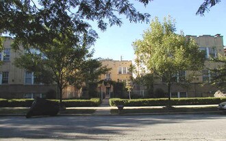 6326-6332 W Raven St Apartments