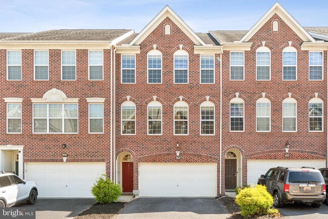 property at 5032 Wesley Square
