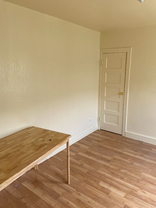 6328 Brynhurst Ave in Los Angeles, CA - Building Photo