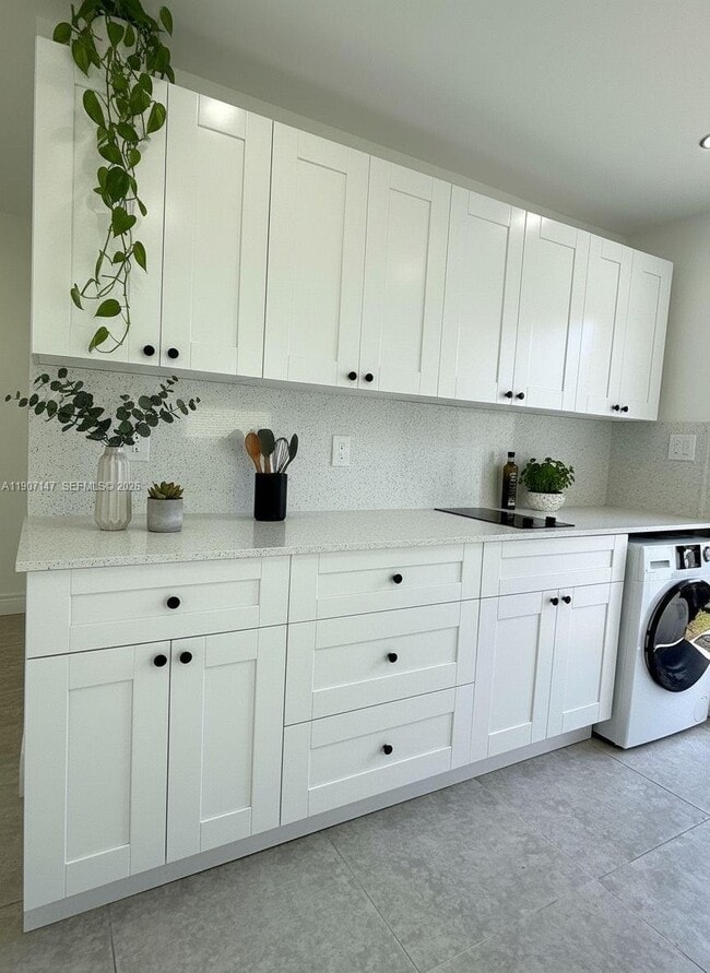 10040 SW 198th St in Cutler Bay, FL - Building Photo - Building Photo