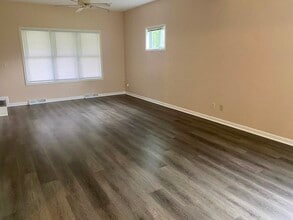 350 S Cottage St in Whitewater, WI - Building Photo - Building Photo