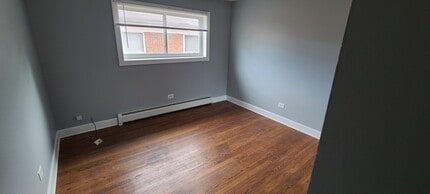 323 N Princeton Ave, Unit 8 in Villa Park, IL - Building Photo - Building Photo
