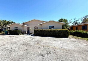3020 SE 2nd St in Boynton Beach, FL - Building Photo