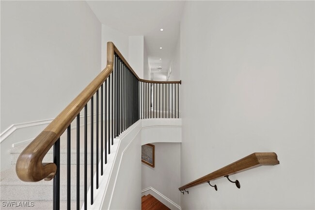 8057 Via Vecchia in Naples, FL - Building Photo - Building Photo