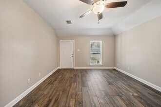 3427 W Rainmill Dr in Katy, TX - Building Photo - Building Photo