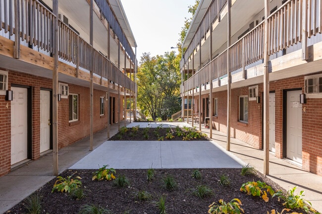 Cuming St Apartments