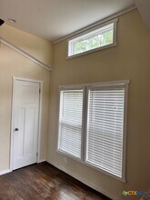 115 Hollow Pass Ln in New Berlin, TX - Building Photo - Building Photo