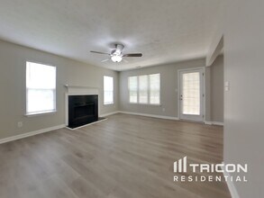 6526 Revena Ct in Austell, GA - Building Photo - Building Photo