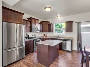 1544 S 840 W in Woods Cross, UT - Building Photo - Building Photo