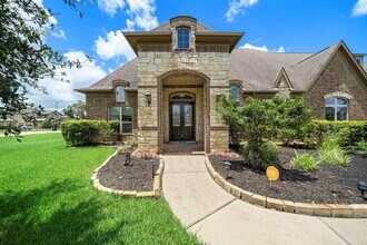 4703 Beekman Drive in Missouri City, TX - Foto de edificio - Building Photo