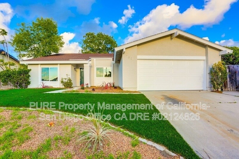 783 Granada Dr in Vista, CA - Building Photo