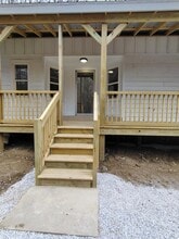 375 Ester Spur Rd in Waynesburg, KY - Building Photo - Building Photo