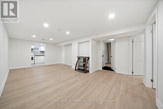 94 Primula Crescent in Toronto, ON - Building Photo - Building Photo