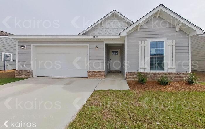 11478 Camden Ct Cir in Gulfport, MS - Building Photo