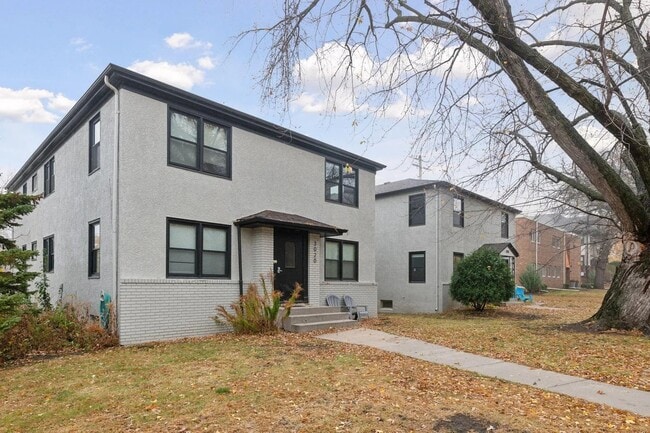 3016 W 44th St, Unit 1