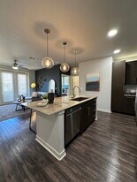 2601 Live Oak St in Dallas, TX - Building Photo