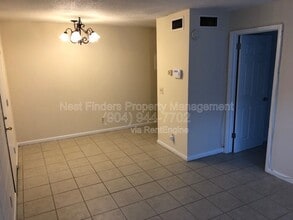 1318 Sydney Pl in Jacksonville, FL - Building Photo - Building Photo