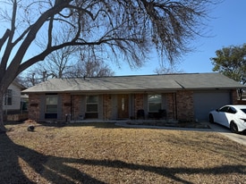 12021 Forest Nook Ct in Live Oak, TX - Building Photo