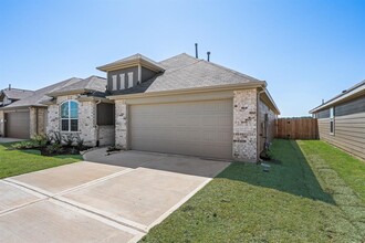 11782 Airspeed Dr in Cut And Shoot, TX - Building Photo - Building Photo