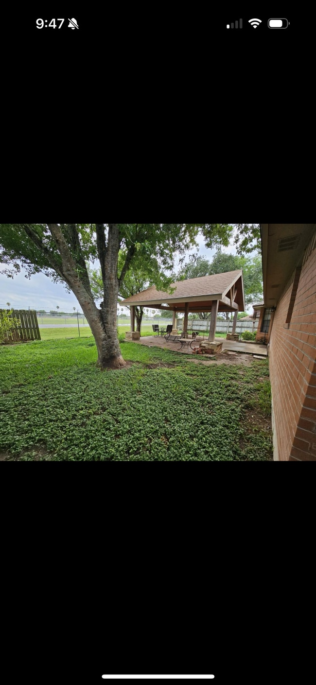 802 E Robin Ave in Harlingen, TX - Building Photo - Building Photo