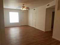 Building Photo - Valleyview Estates Apartamentos in Reeds Spring, Missouri