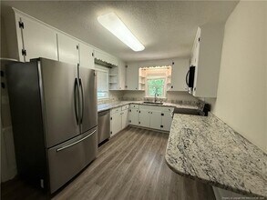 907 Evans Dr in Sanford, NC - Building Photo - Building Photo