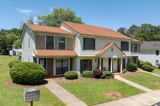 Southridge in Griffin, GA - Building Photo - Building Photo
