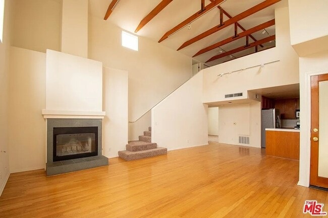 710 Ocean Park Blvd in Santa Monica, CA - Building Photo - Building Photo