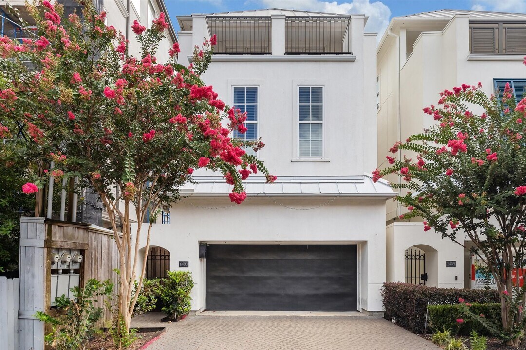 1407 Knox St in Houston, TX - Building Photo