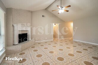 5614 Rivergate Dr in Spring, TX - Building Photo - Building Photo