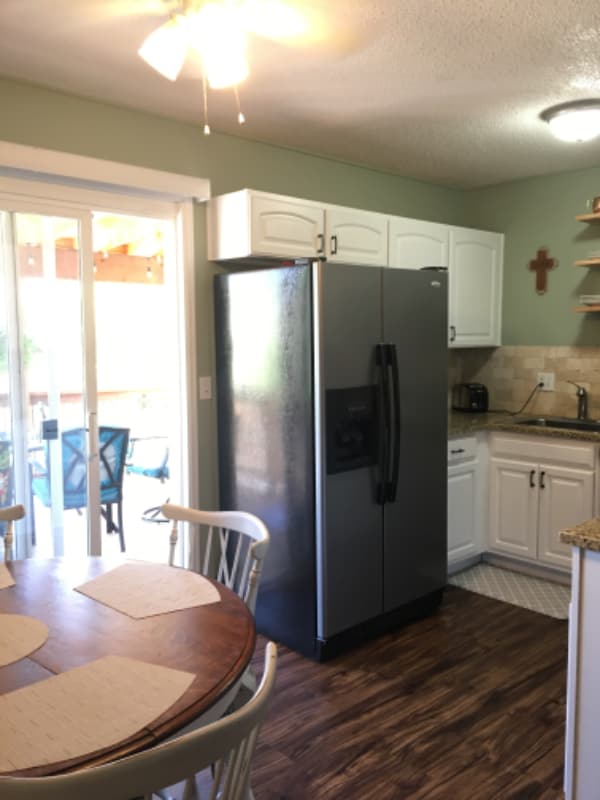 23 N Estes Ave in Johnstown, CO - Building Photo - Building Photo