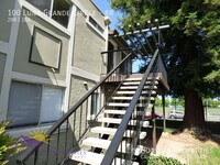 100 Luna Grande Cir in Sacramento, CA - Building Photo - Building Photo