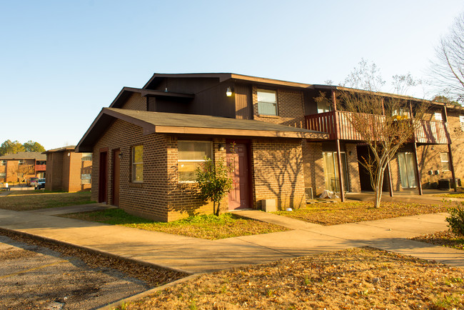 Warrior River Apartments in Cordova, AL - Foto de edificio - Building Photo