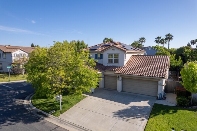 property at 171 Vista Cove Cir