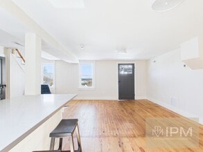 305 W Broadway in Red Lion, PA - Building Photo - Building Photo